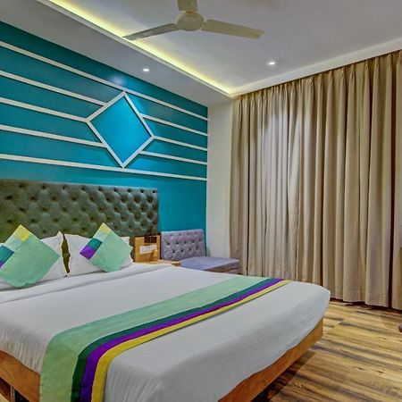 Treebo Prince Andheri East Mumbai Exteriör bild