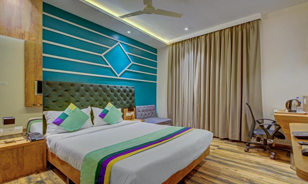 Treebo Prince Andheri East Mumbai Exteriör bild