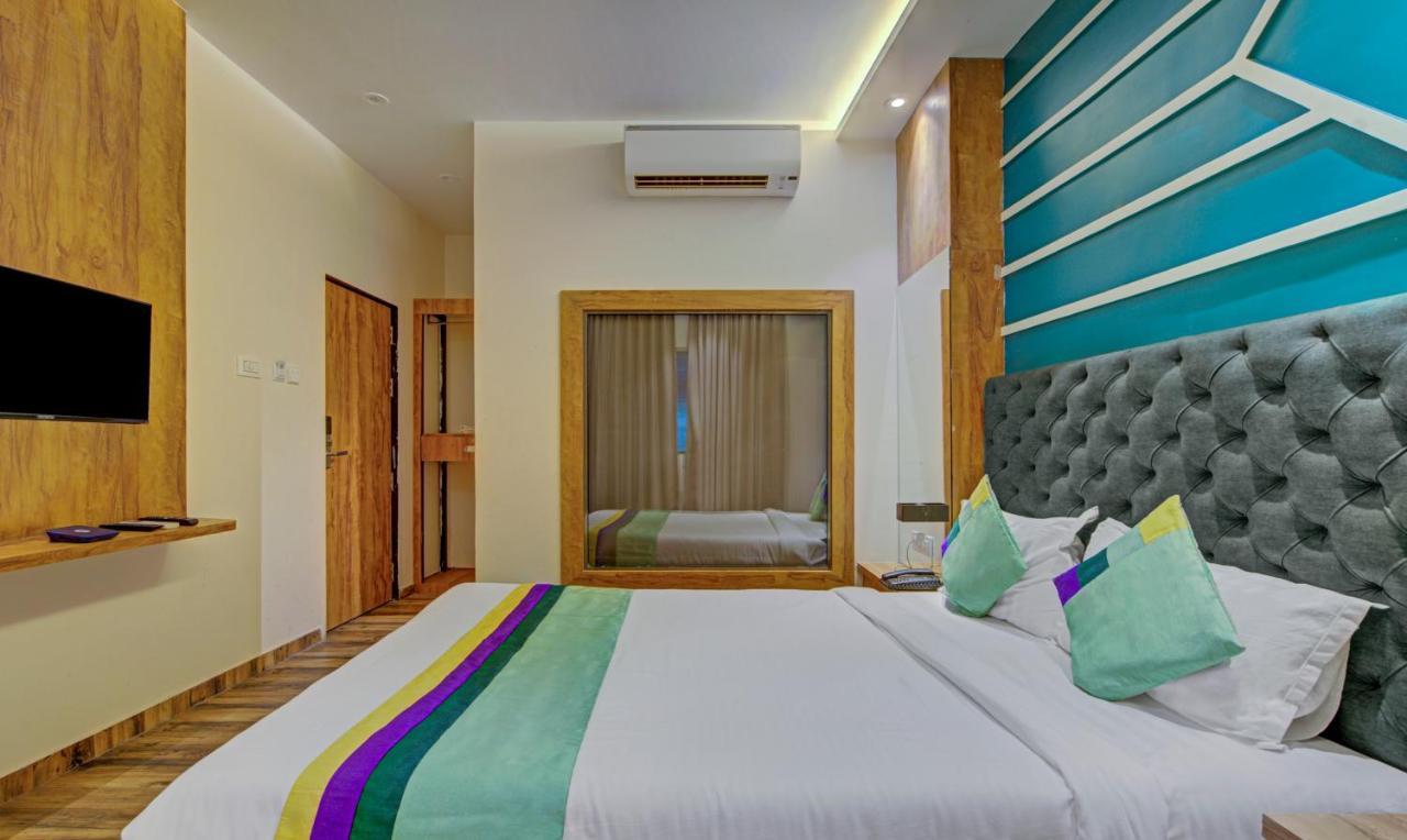 Treebo Prince Andheri East Mumbai Exteriör bild